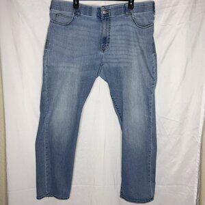 Lee Extreme Motion Men's 42x32
